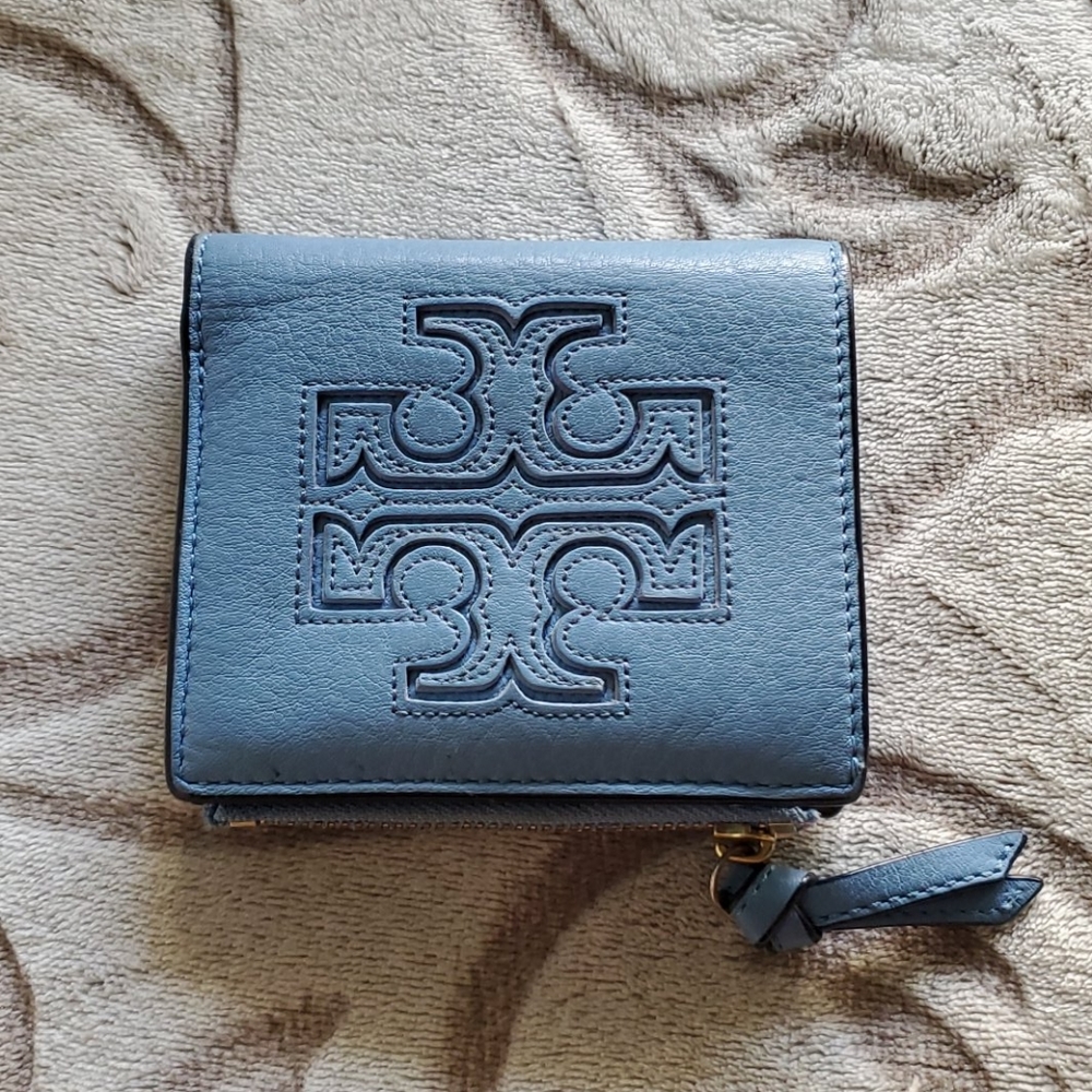 Tory Burch wallet